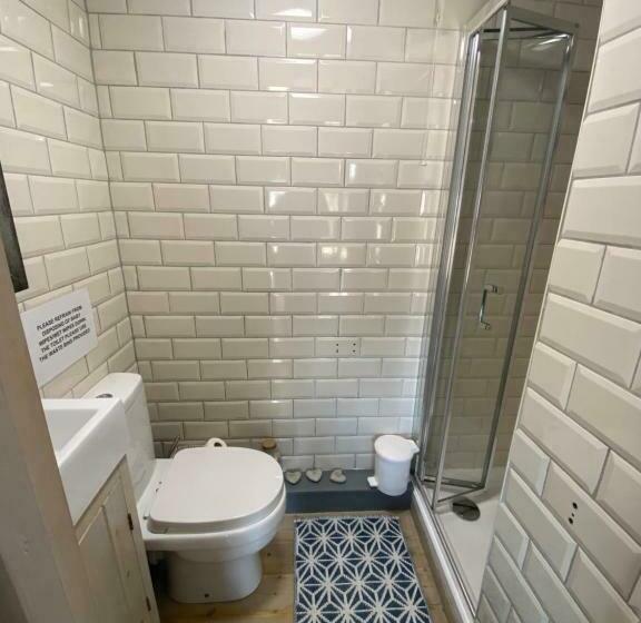 膳宿费 Pinecones Cosy B&b