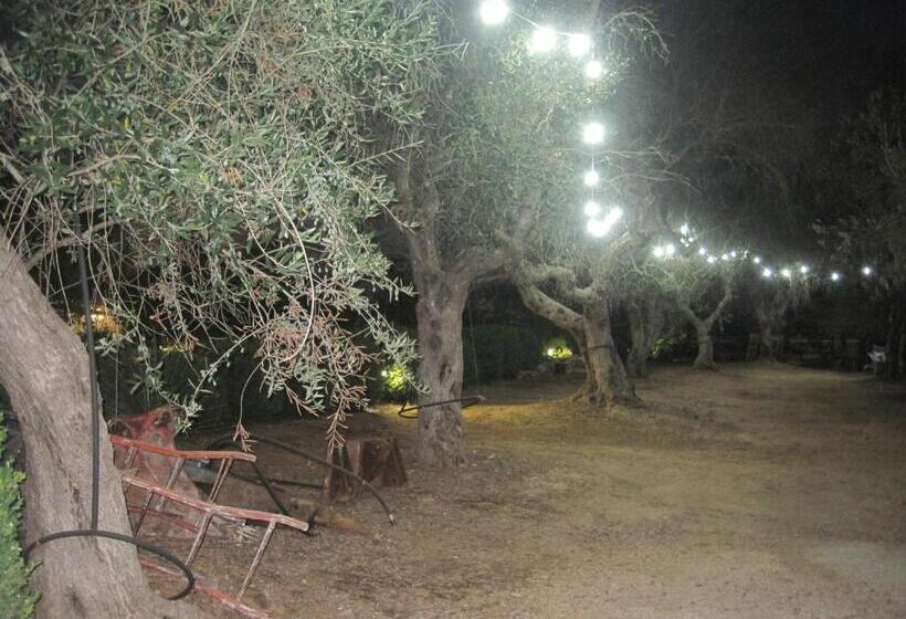 بنسيون Tenuta Innocenzi