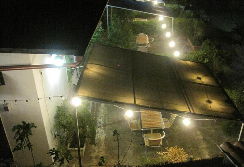 بنسيون Tenuta Innocenzi