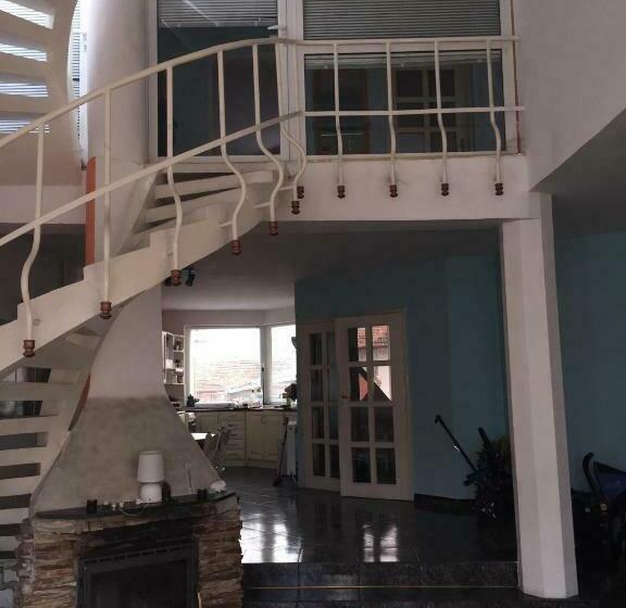 פנסיון White House Silistra