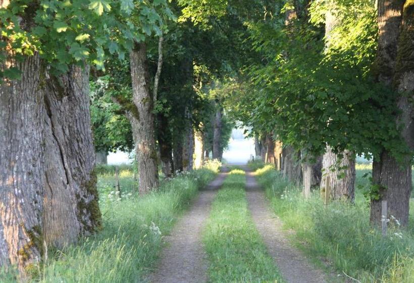 Yxkullsund Säteri B&b   Manor & Estate Since 1662