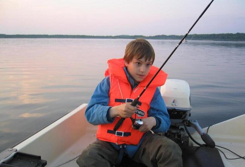 Yxkullsund Säteri B&b   Manor & Estate Since 1662