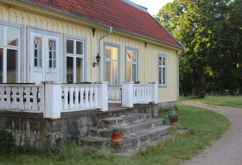 Yxkullsund Säteri B&b   Manor & Estate Since 1662