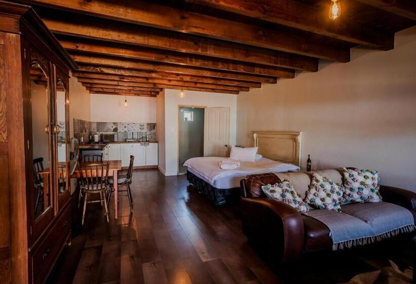 הוסטל Barrel And Blues Inn