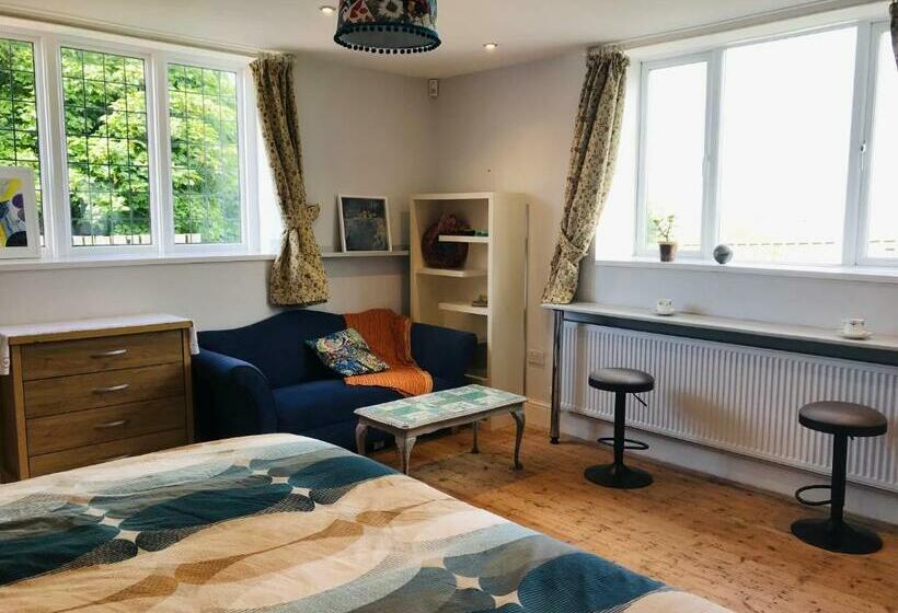 Albion Boutique Guest House