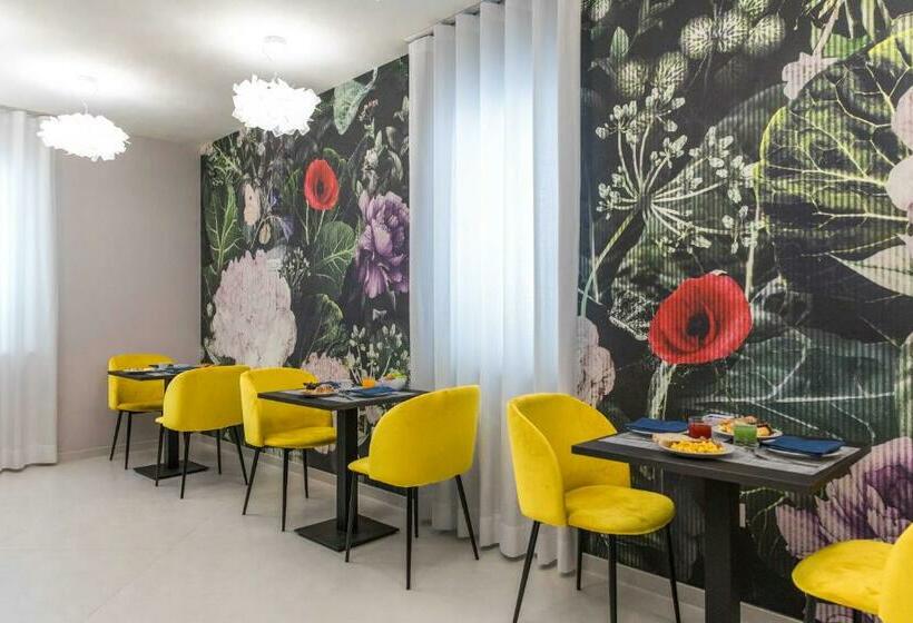 تختخواب و صبحانه 4essences Boutique Rooms