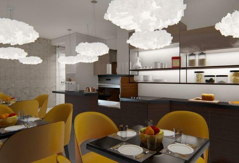 تختخواب و صبحانه 4essences Boutique Rooms