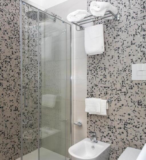 تختخواب و صبحانه 4essences Boutique Rooms