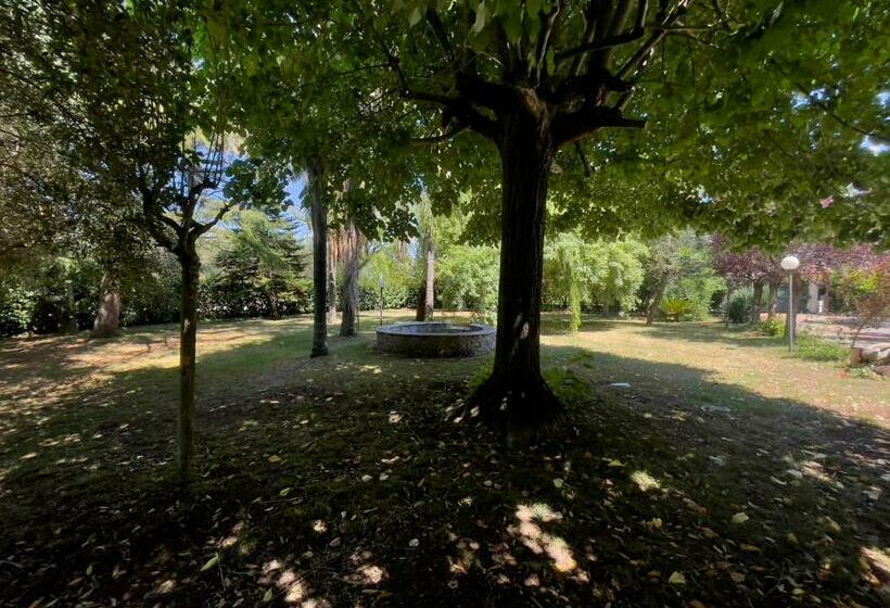 مبيت وإفطار Agriturismo Al Gallo Verde