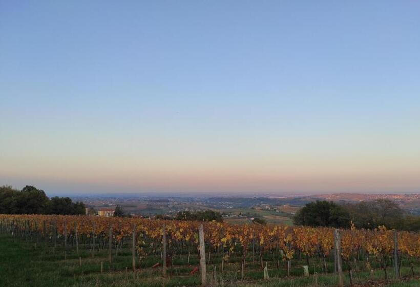 住宿加早餐  Appartement Bagnols   Les Meublés Des Pierres Dorées