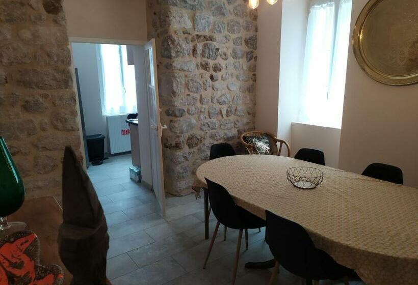 住宿加早餐  Au Pied De La Béalière