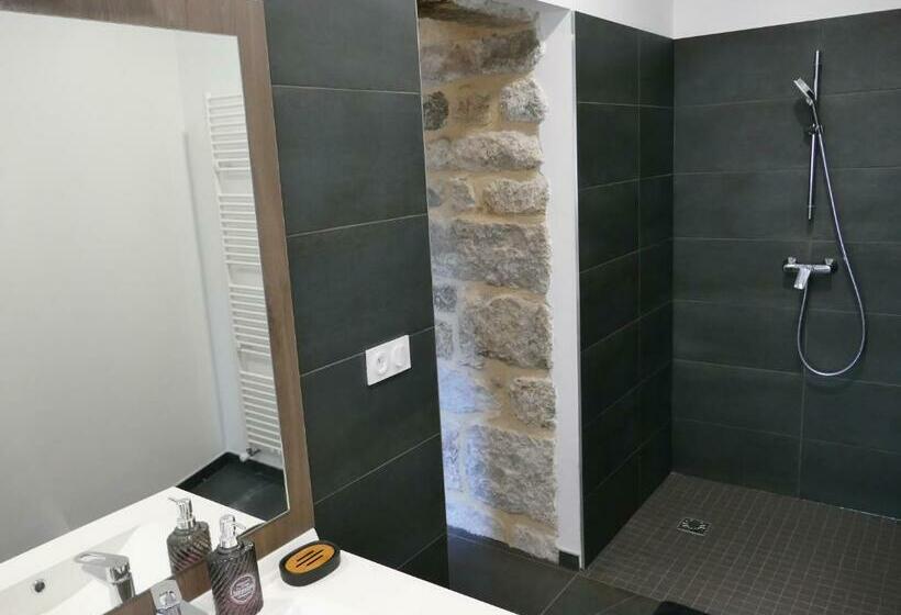 住宿加早餐  Au Pied De La Béalière