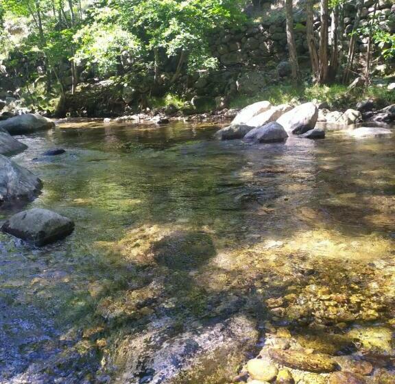 住宿加早餐  Au Pied De La Béalière