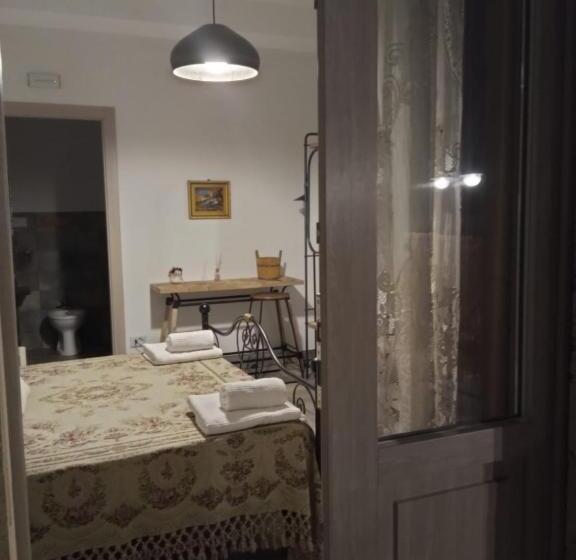 住宿加早餐  Bàcula Nzícula Marzamemi