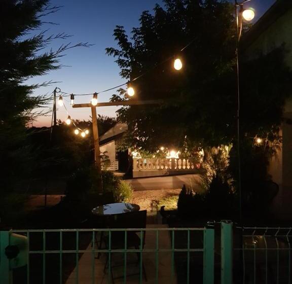 住宿加早餐 Chambres D Hôtes De La Mauguinière