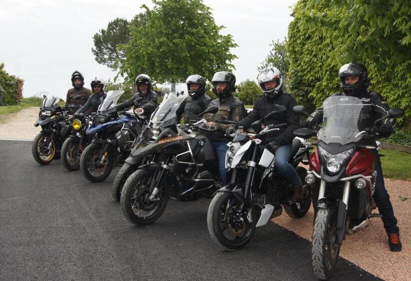 住宿加早餐 Chambres D Hôtes De La Mauguinière