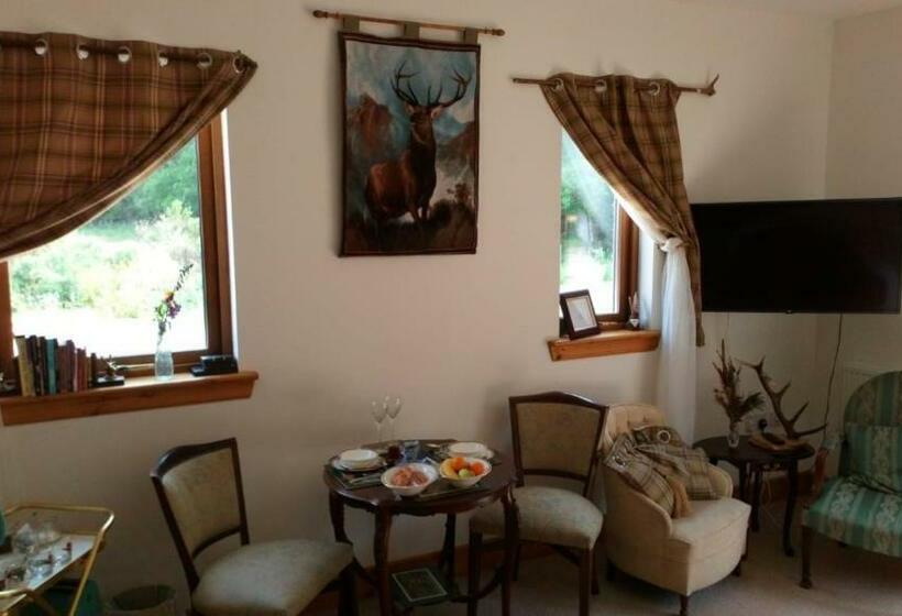 צימר Dalmunach House