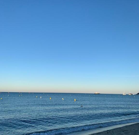 צימר Le Cabanon De Val