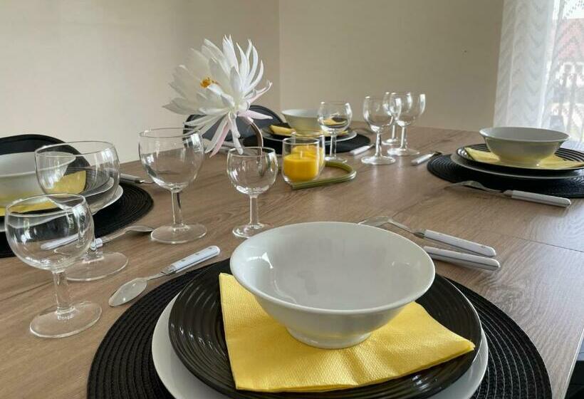 צימר Les Jardins De Maelle