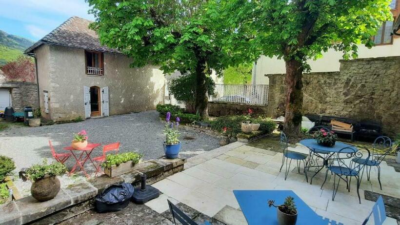 مبيت وإفطار Les Vagabonds Du Mont