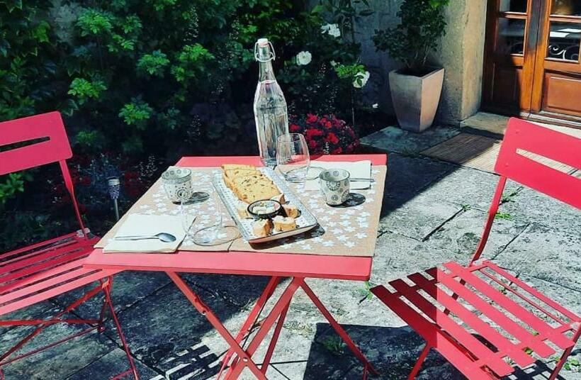 مبيت وإفطار Les Vagabonds Du Mont