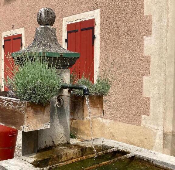 مبيت وإفطار Les Vagabonds Du Mont