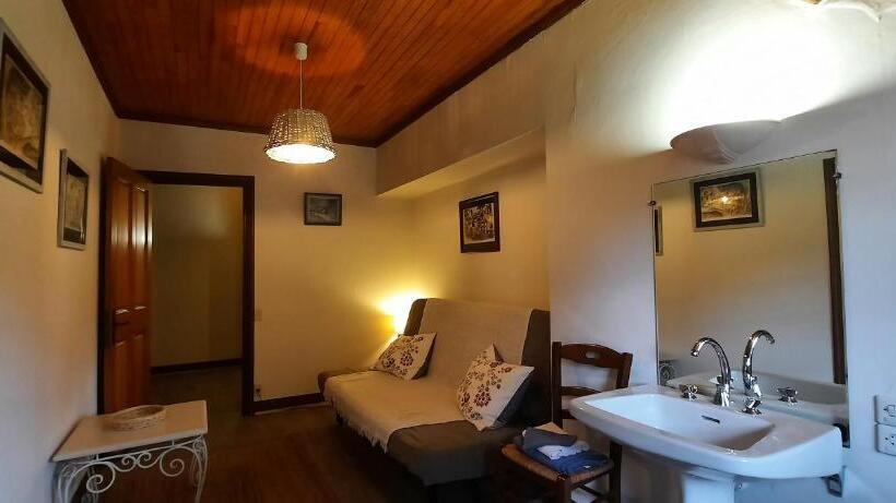 مبيت وإفطار Les Vagabonds Du Mont