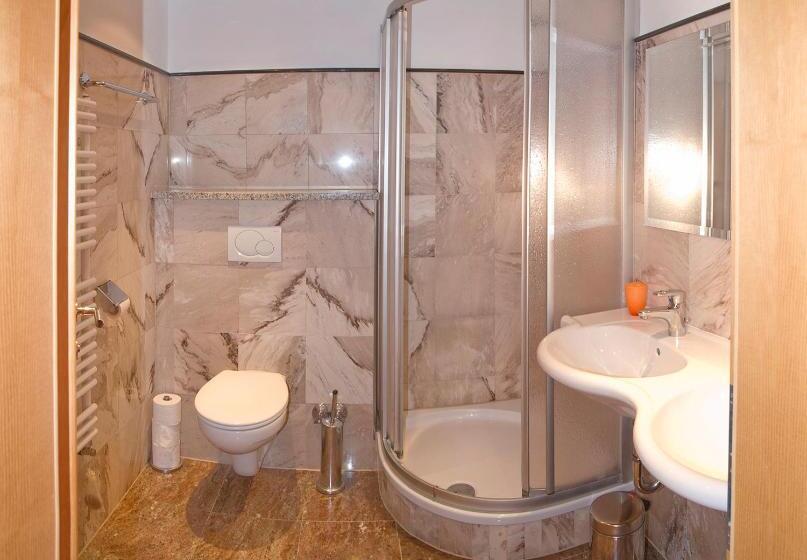 민박 Restaurant Sidan