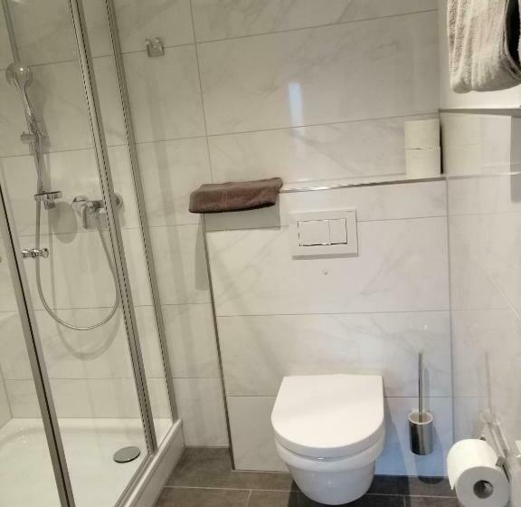 ベッドアンドブレックファースト Weingut Licht Stadtfeld