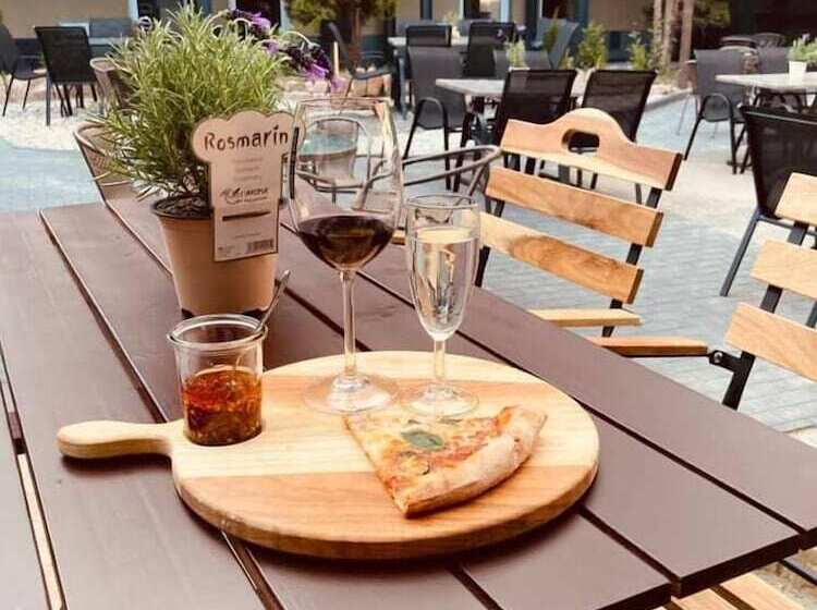 Eventhotel ö   Cappuccino