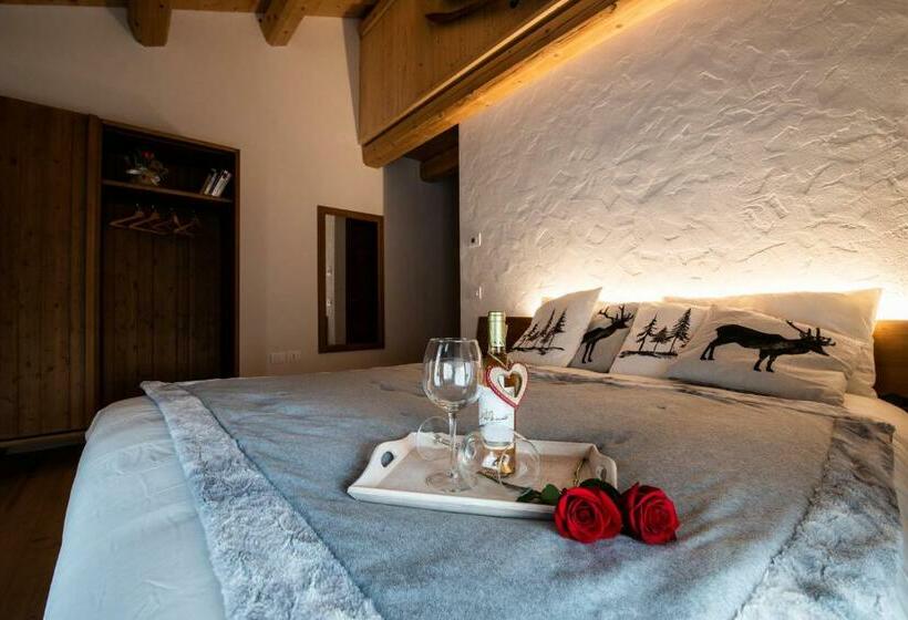 فندق Antico Borgo Brunelli
