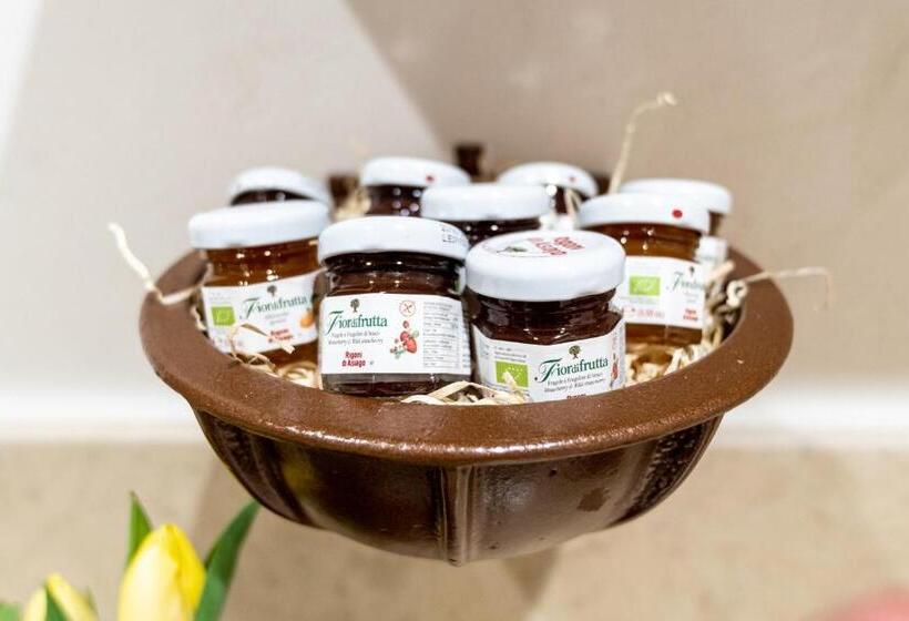 בית מלון כפרי Antico Borgo Brunelli