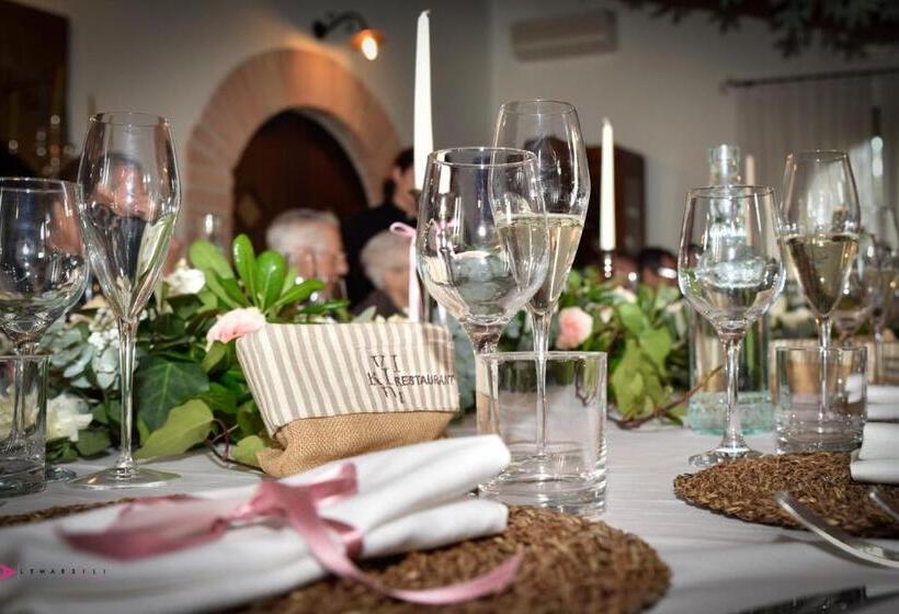 ホテル Casale Viridi   Nel Fresco Delle Colline Umbre