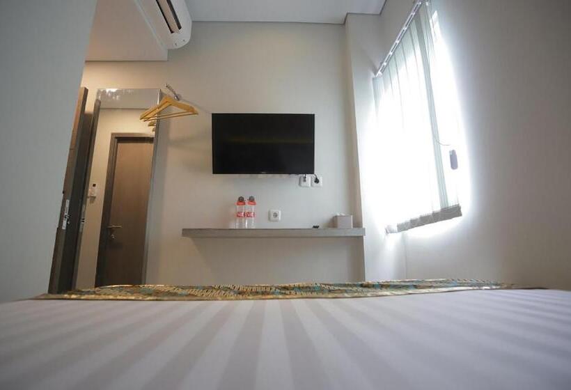 فندق Front One Budget Boyolali