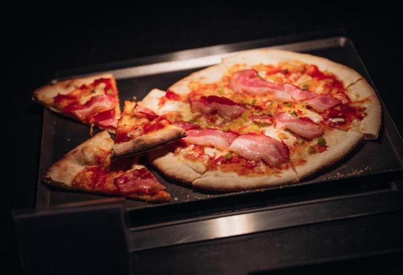 酒店 Plopsaland Theater