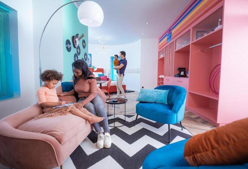 酒店 Plopsaland Theater