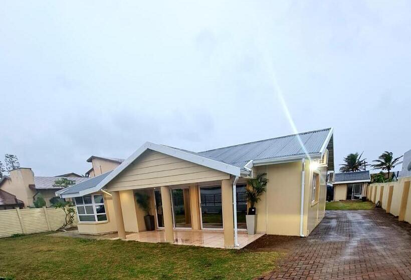 Пансион 36 Frere Road Shelly Beach , Margate