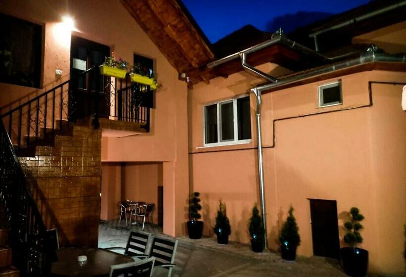 Пансион Calypso Rooms