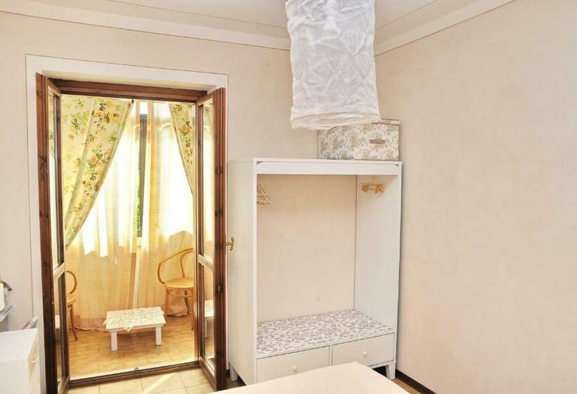 پانسیون Casa Giuli