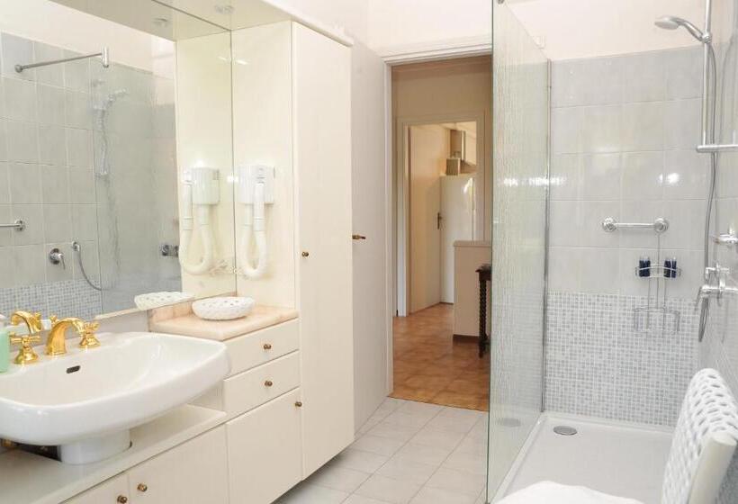 بنسيون Casa Giuli