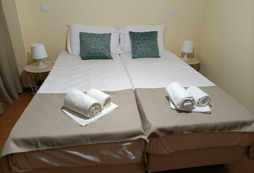 펜션 Central House