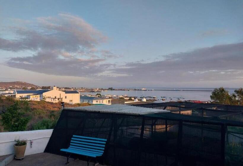 بنسيون Foot Loose & Fancy Free