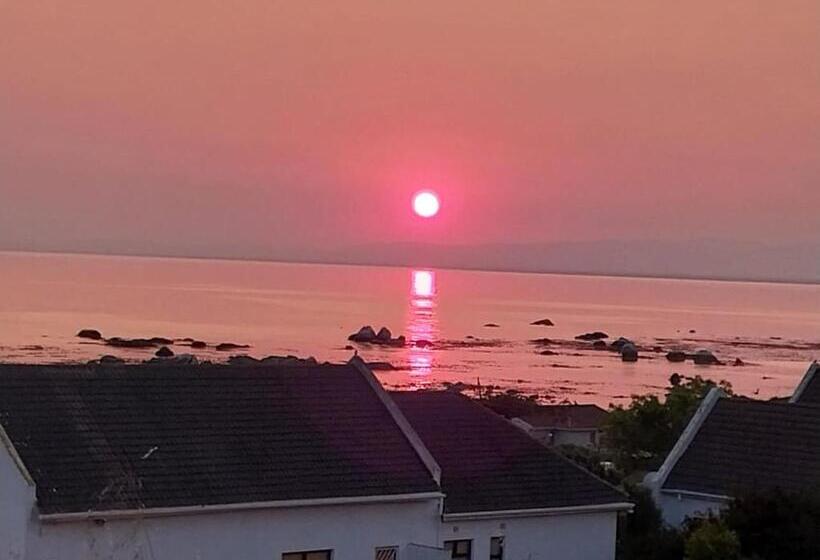 بنسيون Foot Loose & Fancy Free