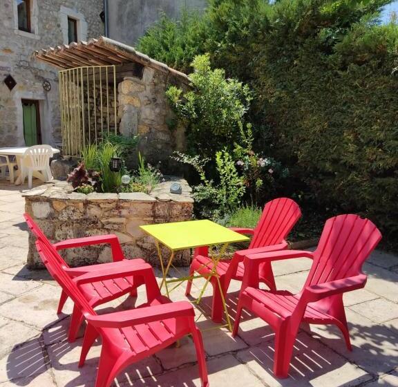 膳宿费 Ardèche Les Cigales, Studio Murier Piscine Partagée