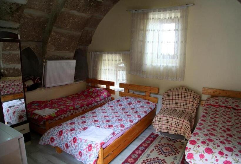 פנסיון Guest House Sunlight