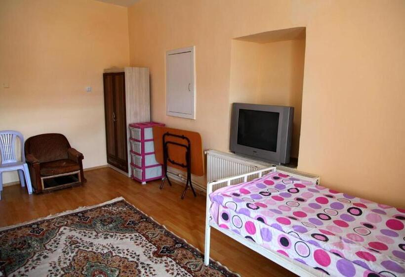 بنسيون Guest House Sunlight