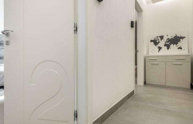 פנסיון Ichnusa Rooms