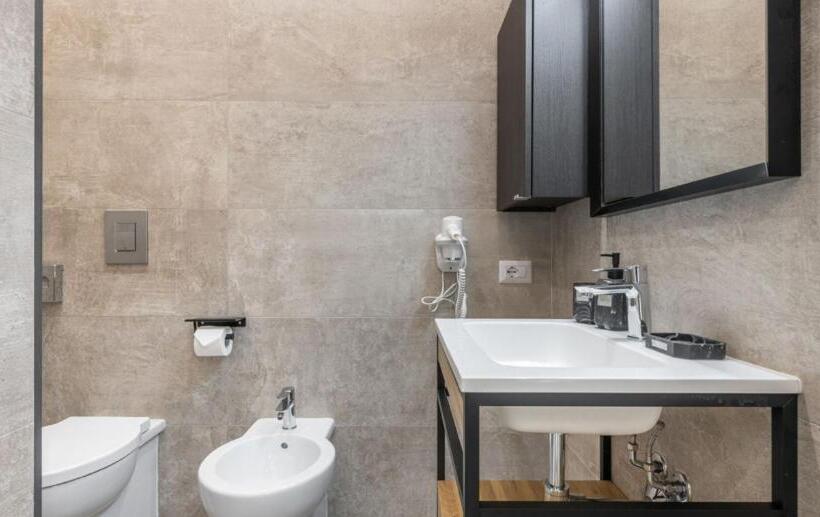 פנסיון Ichnusa Rooms