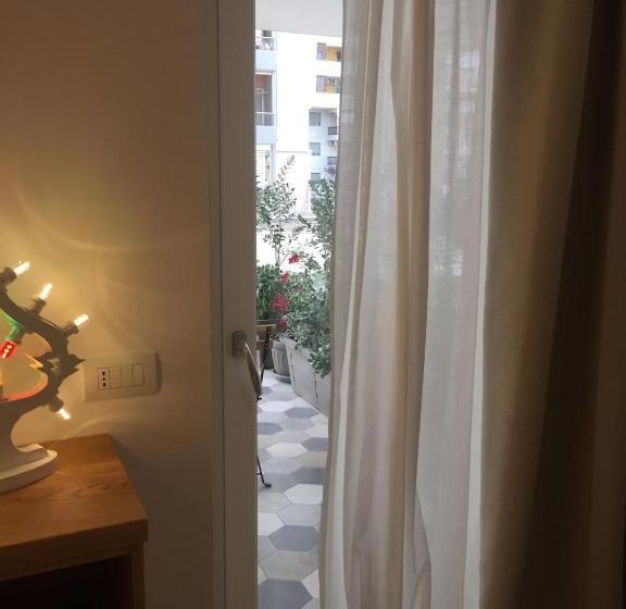 膳宿费 Le Rondini House