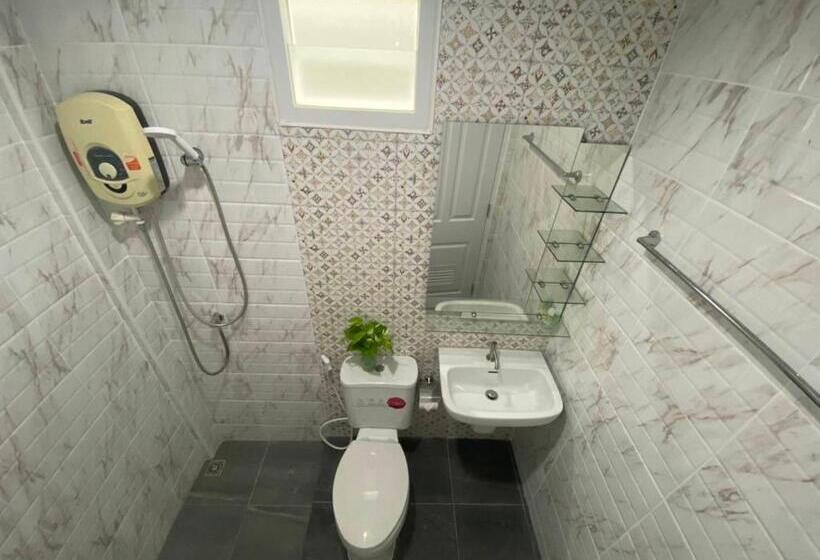 펜션 Mondee House @the Airport